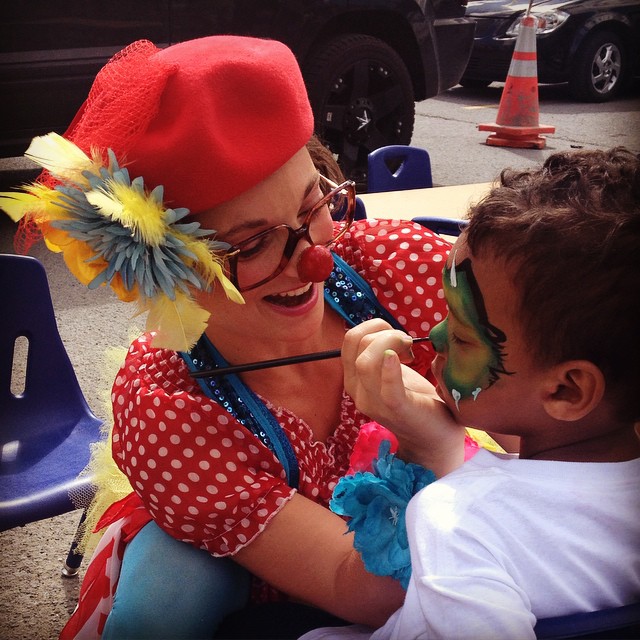 Maquillage Face painting Clown Corporate Events